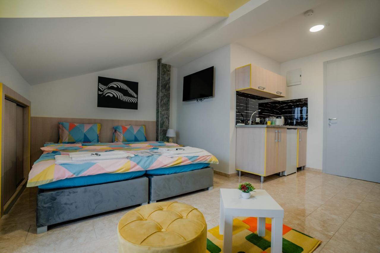 אוהריד Makedon Apartments מראה חיצוני תמונה