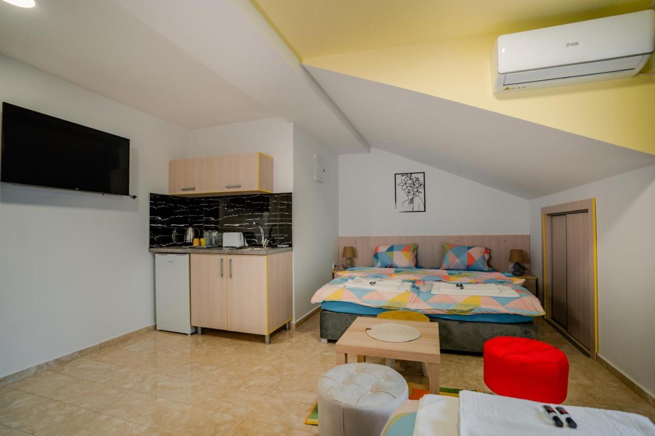 אוהריד Makedon Apartments מראה חיצוני תמונה