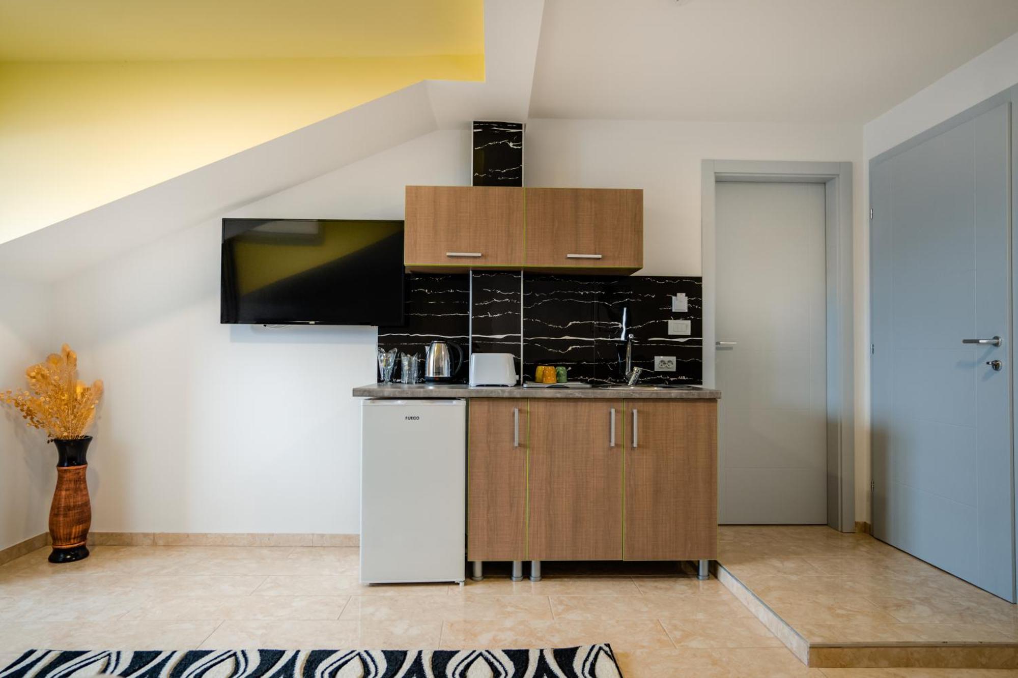 אוהריד Makedon Apartments מראה חיצוני תמונה